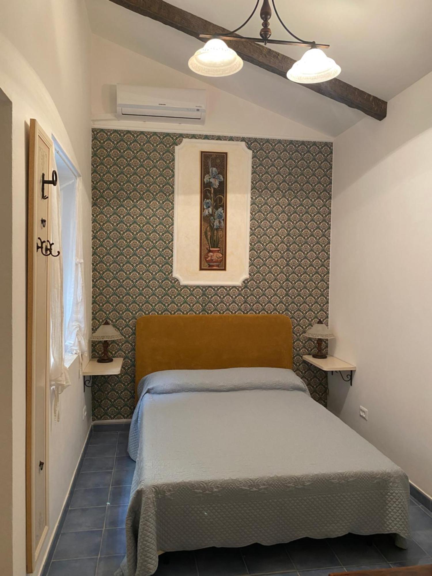 B&B Villa La Petra Сан-Нікола-Арчелла Екстер'єр фото